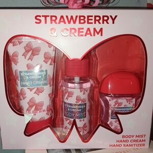 Strawberry & Cream Gift Set